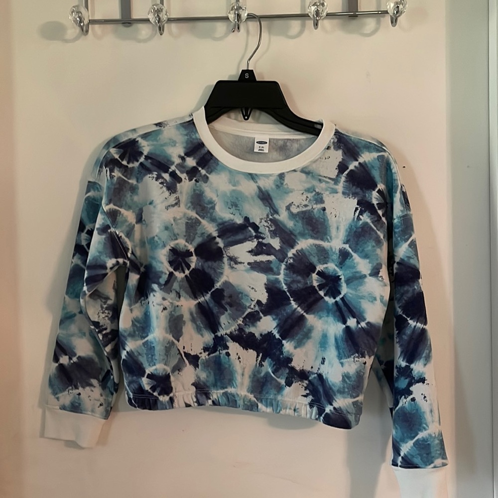 Old Navy cropped sweatshirt girls size 8